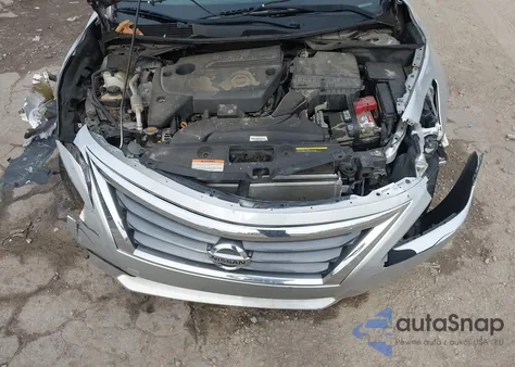 2015 Nissan Altima 2.5 S z USA, uszkodzony, nr VIN 1N4AL3AP6FN351134